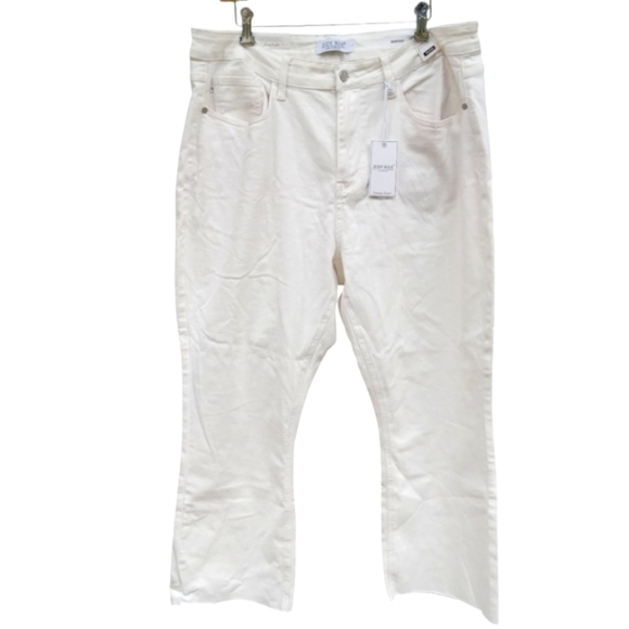 Judy Blue White Denim Bootcut Jeans Mid-Rise Raw Hem Size 20W Stretchy Ankle - Picture 1 of 8